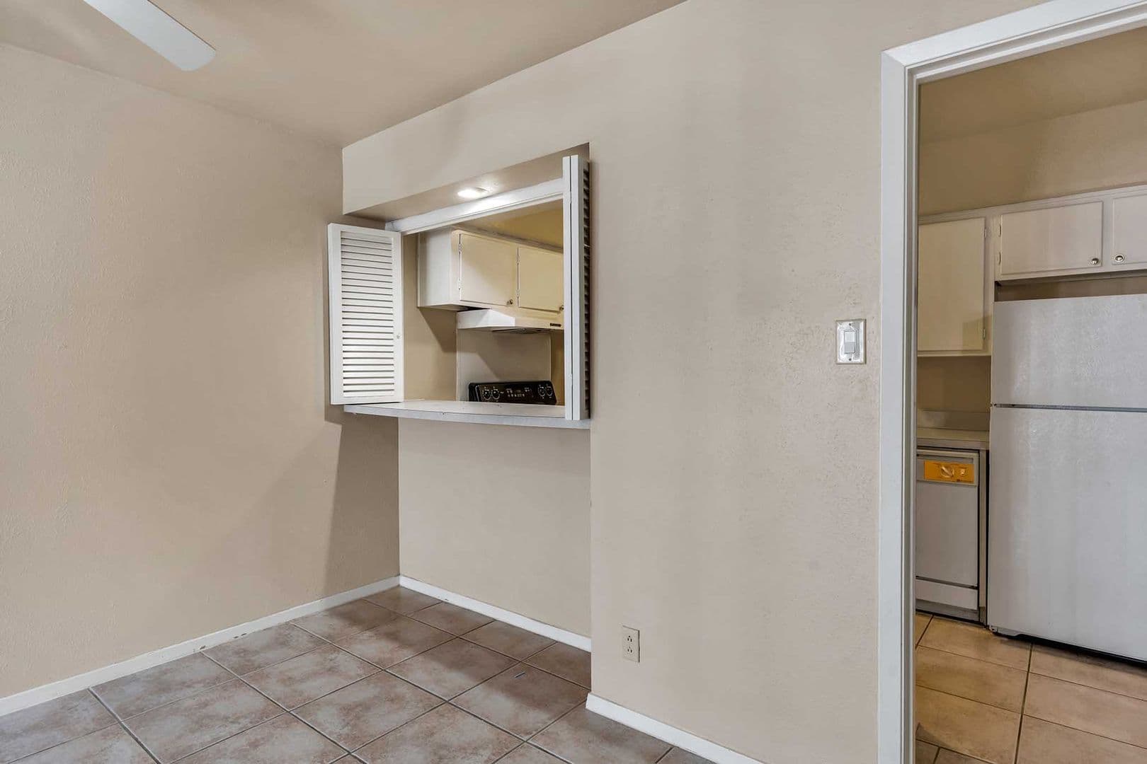 Tyler Apartment: 3301 S Broadway Ave