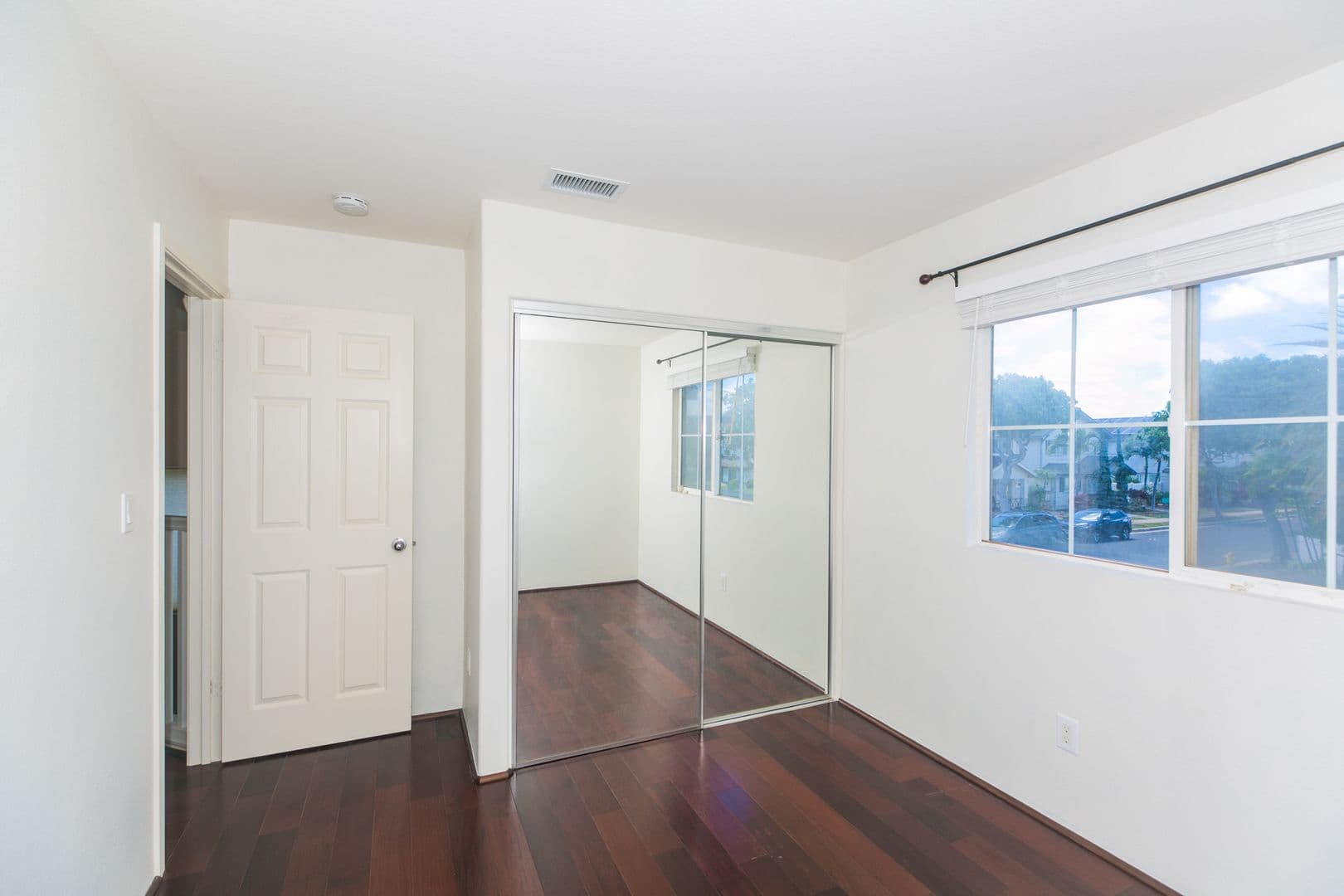 Ewa Beach House: 91-1053 Kaikauhaa St.