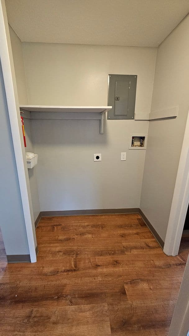 Mansfield Apartment: 365 W Cook Rd Mansfield OH 44907