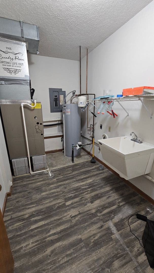 Ontario Apartment: 1611 Spring Village Ln