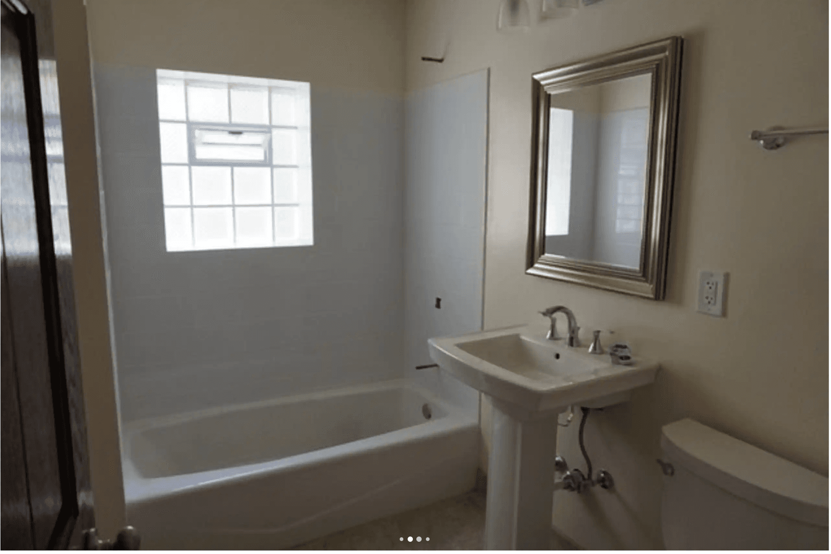 Chicago Apartment: 3733 - 3745 W Berteau Ave