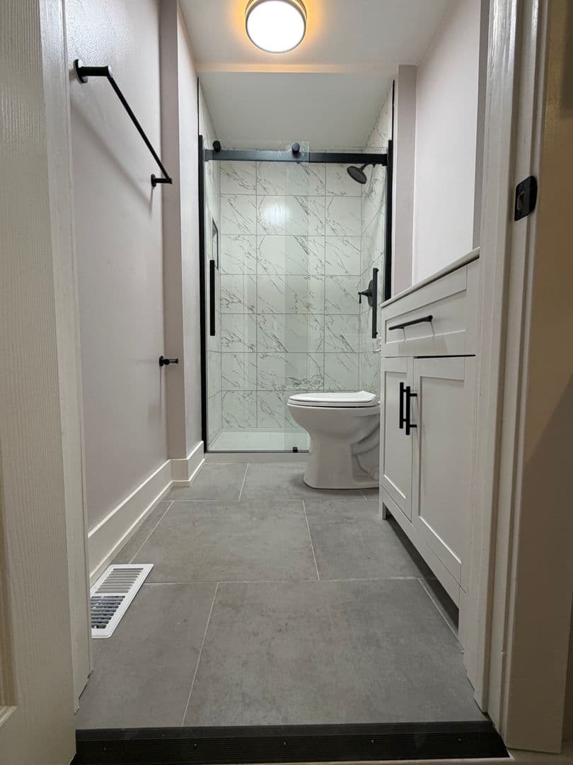 Chicago Apartment: 532 w 26th
