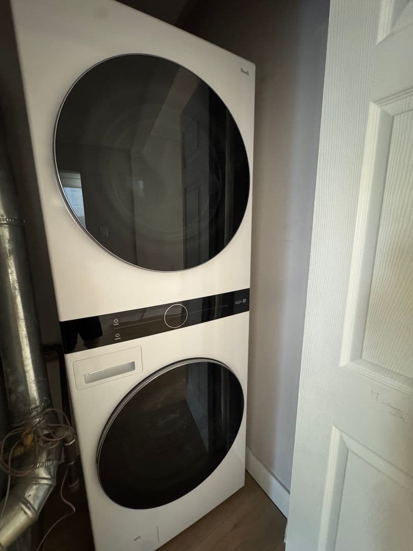 Chicago Apartment: 532 w 26th