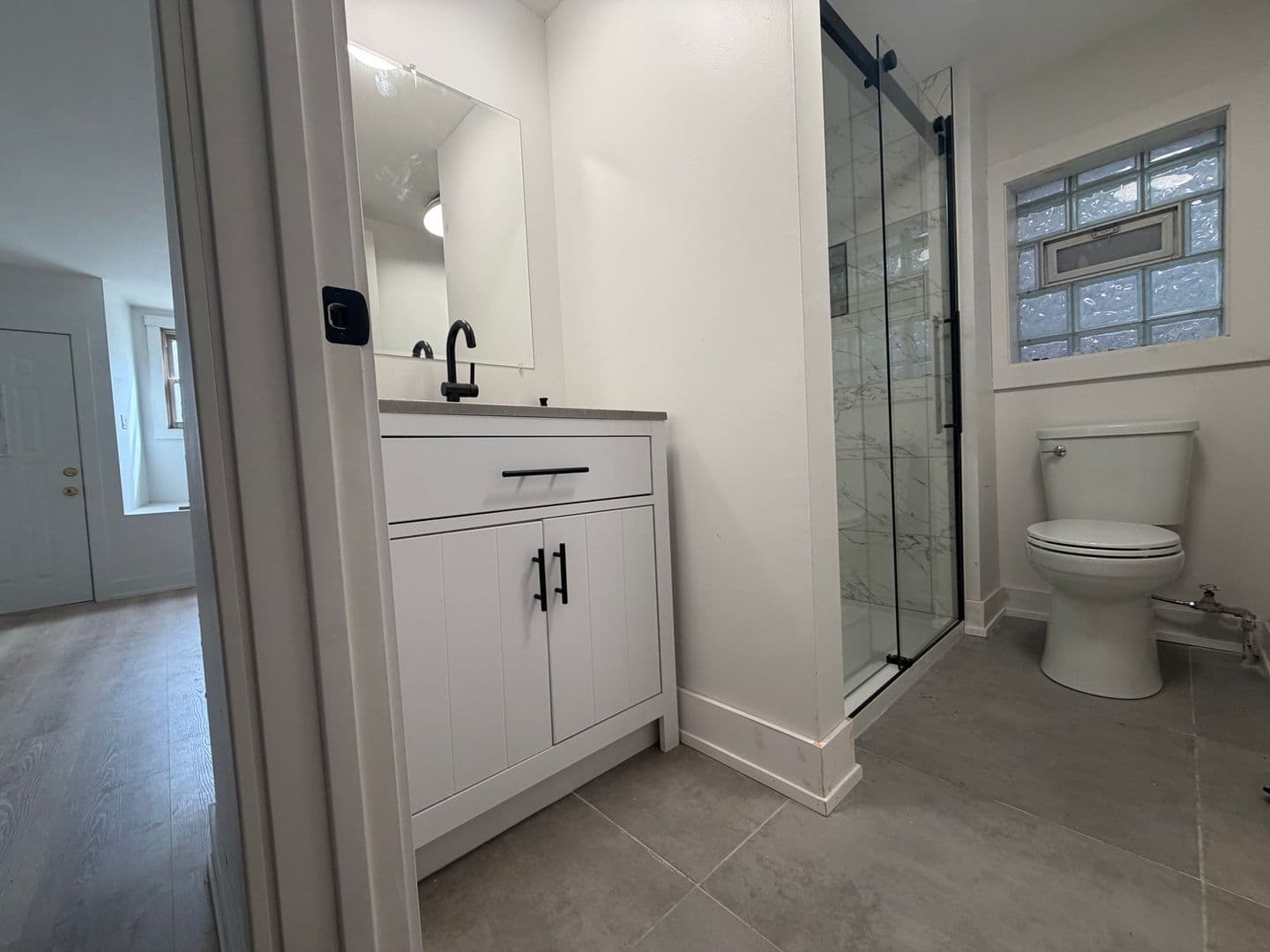 Chicago Apartment: 532 w 26th