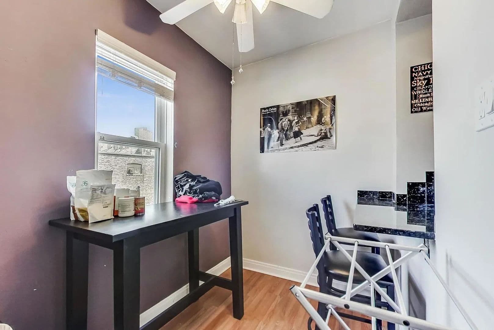 Chicago Apartment: 822 W Newport Ave.
