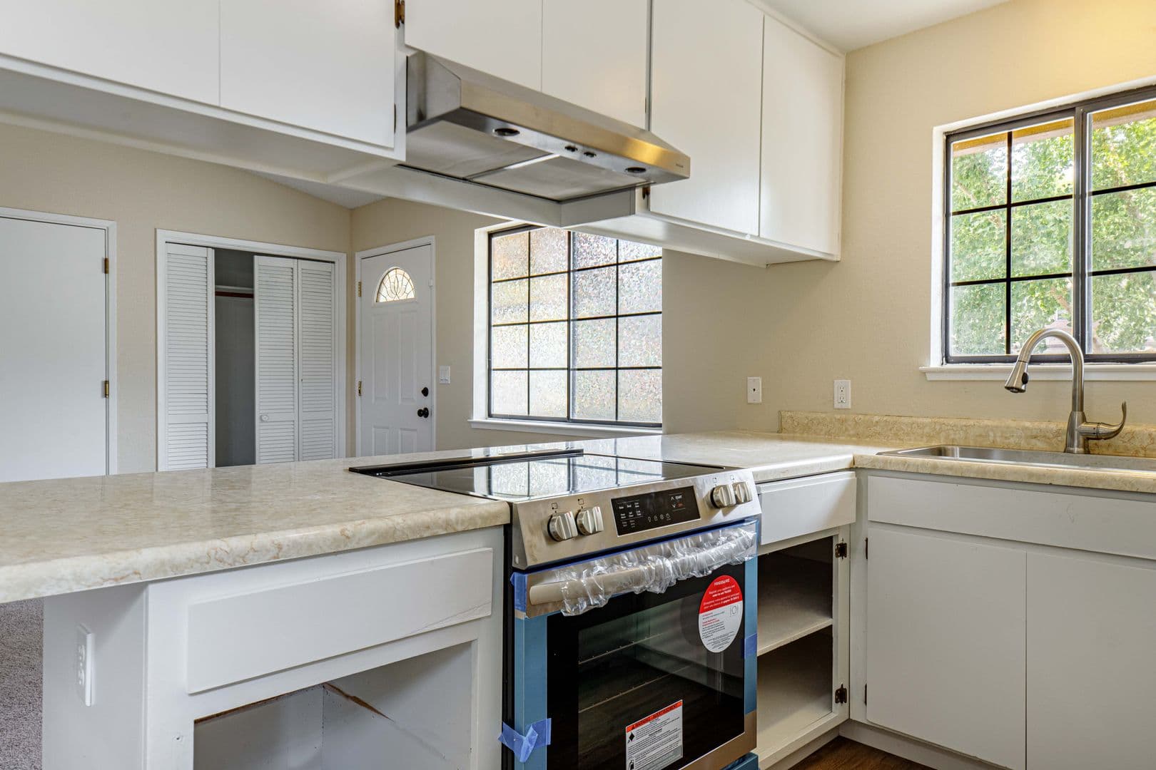 Modesto House: 3521 Akeby Dr