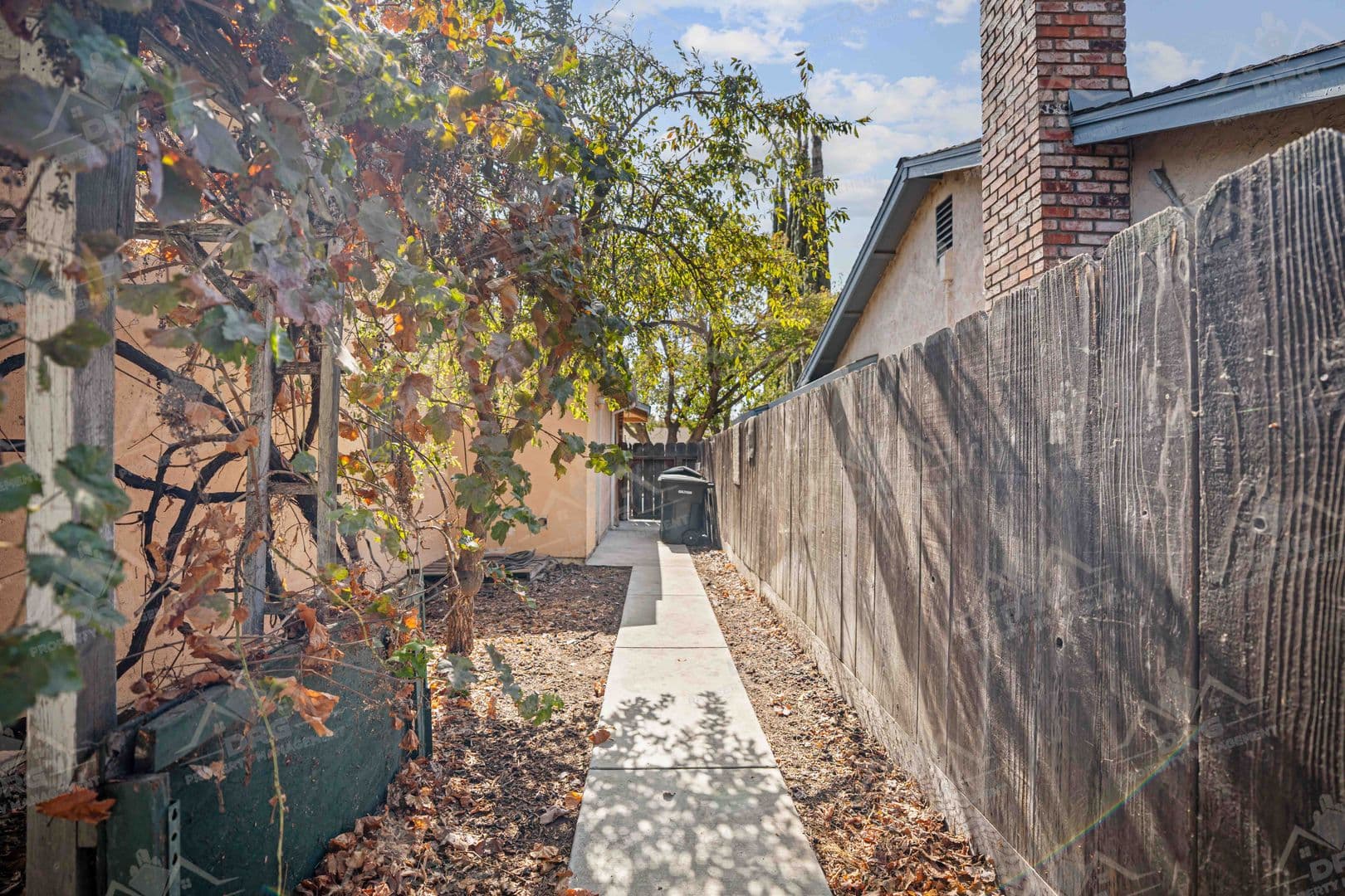 Modesto House: 3329 Wild Plams Dr