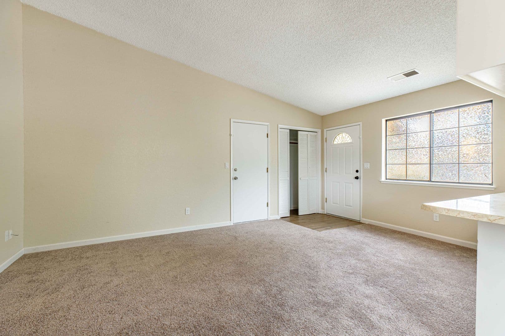 Modesto House: 3521 Akeby Dr