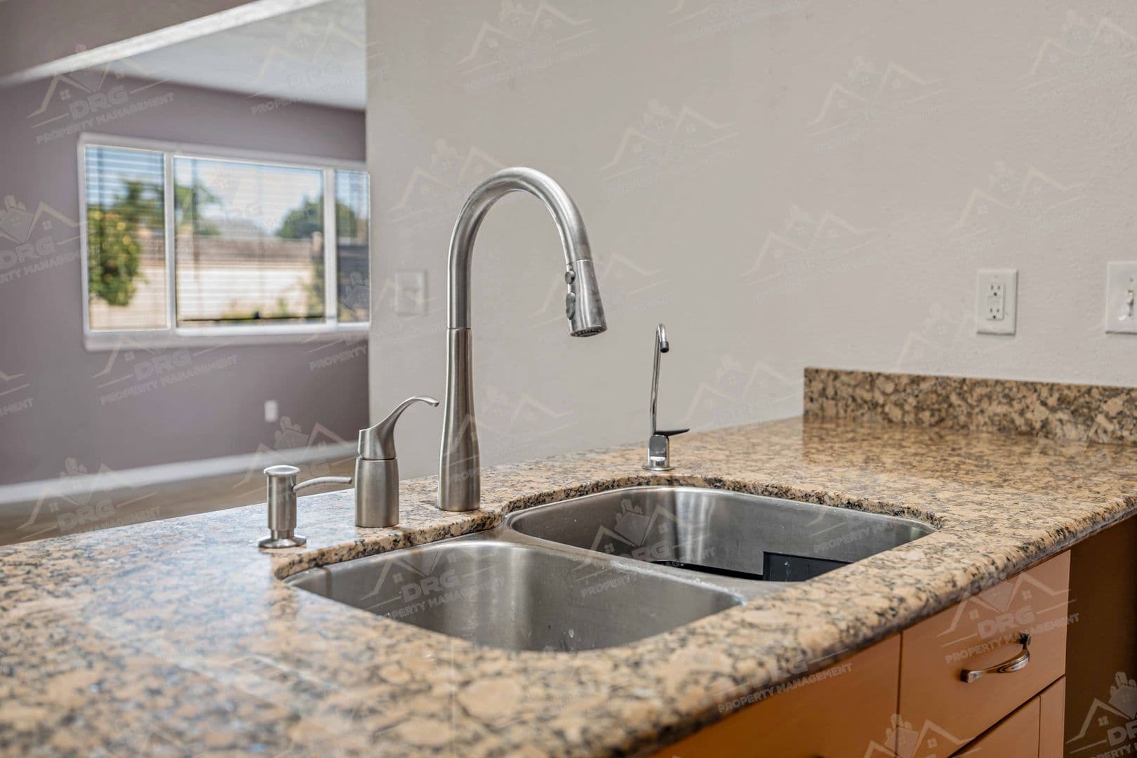 Modesto House: 3329 Wild Plams Dr