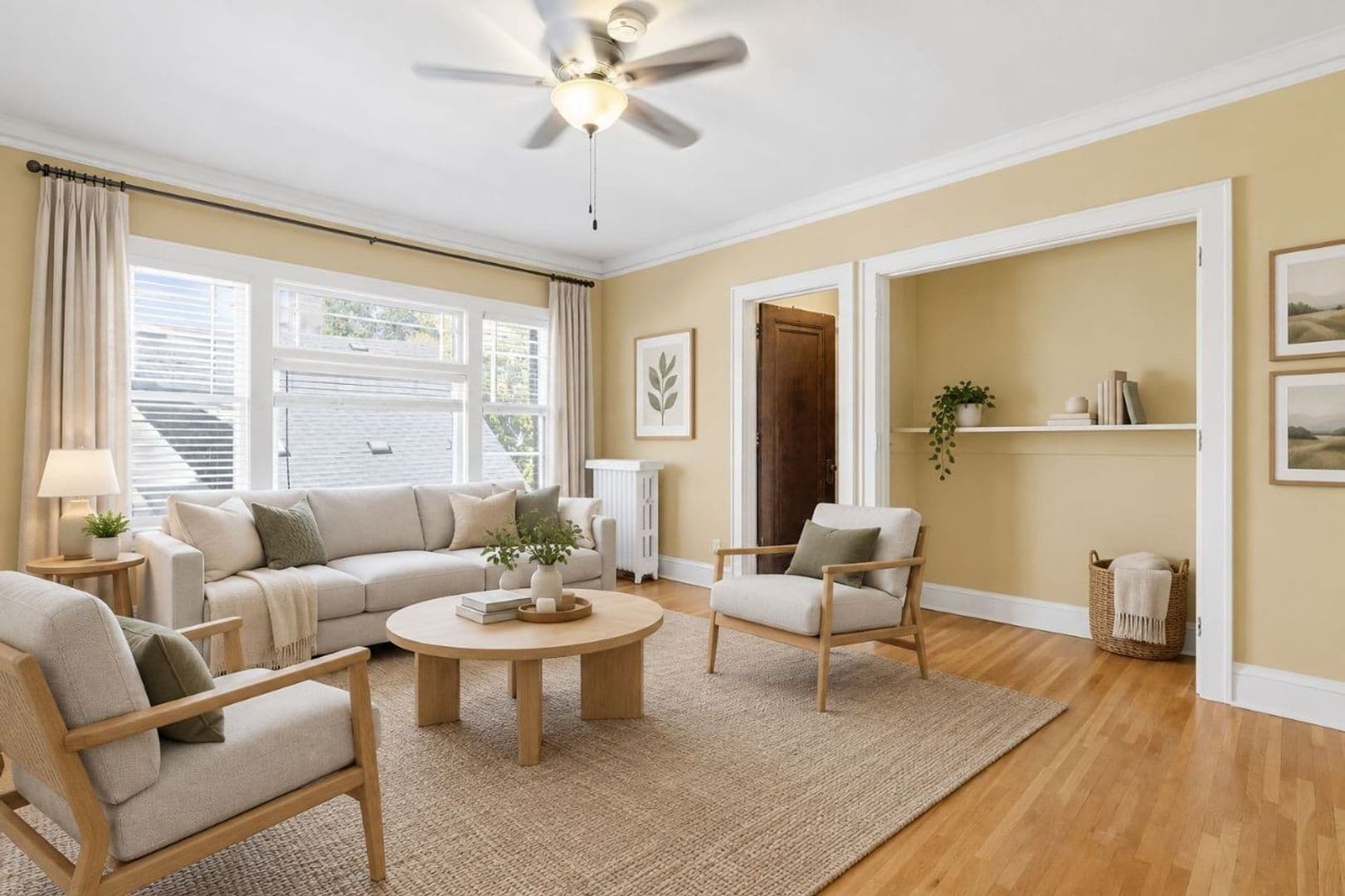 Minneapolis Apartment: 2545 Garfield Ave S