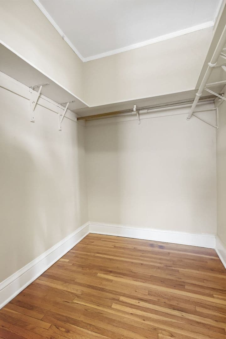 Minneapolis Apartment: 2545 Garfield Ave S