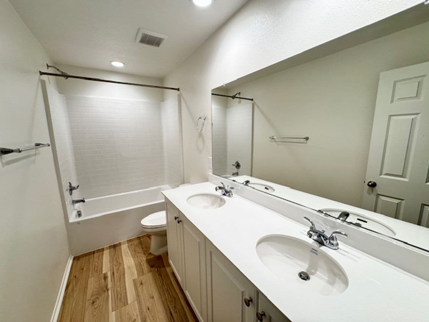 Lancaster House: 2140 East Jackman Street