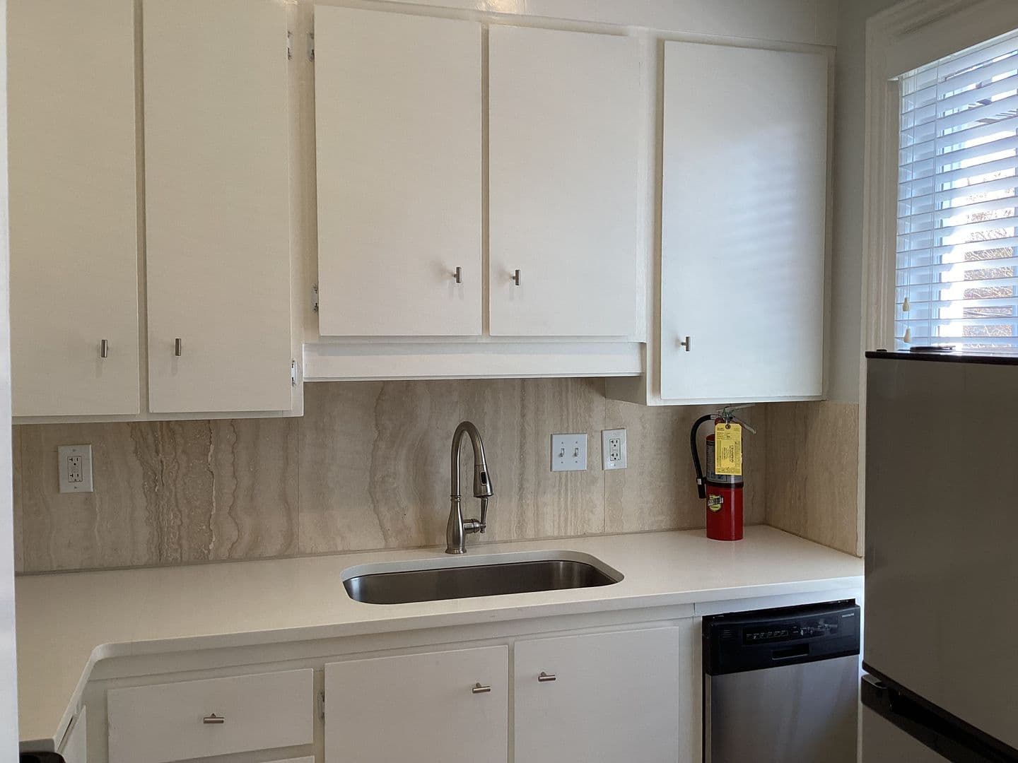 Savannah House: 509 Howard Street