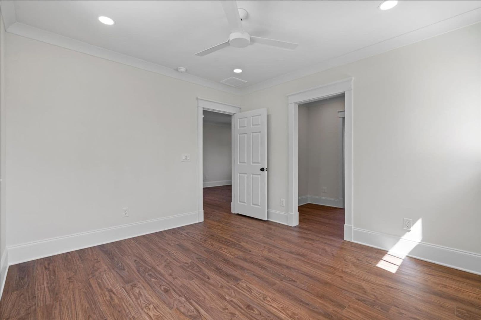 Charleston Condo: 90 Farmfield Avenue