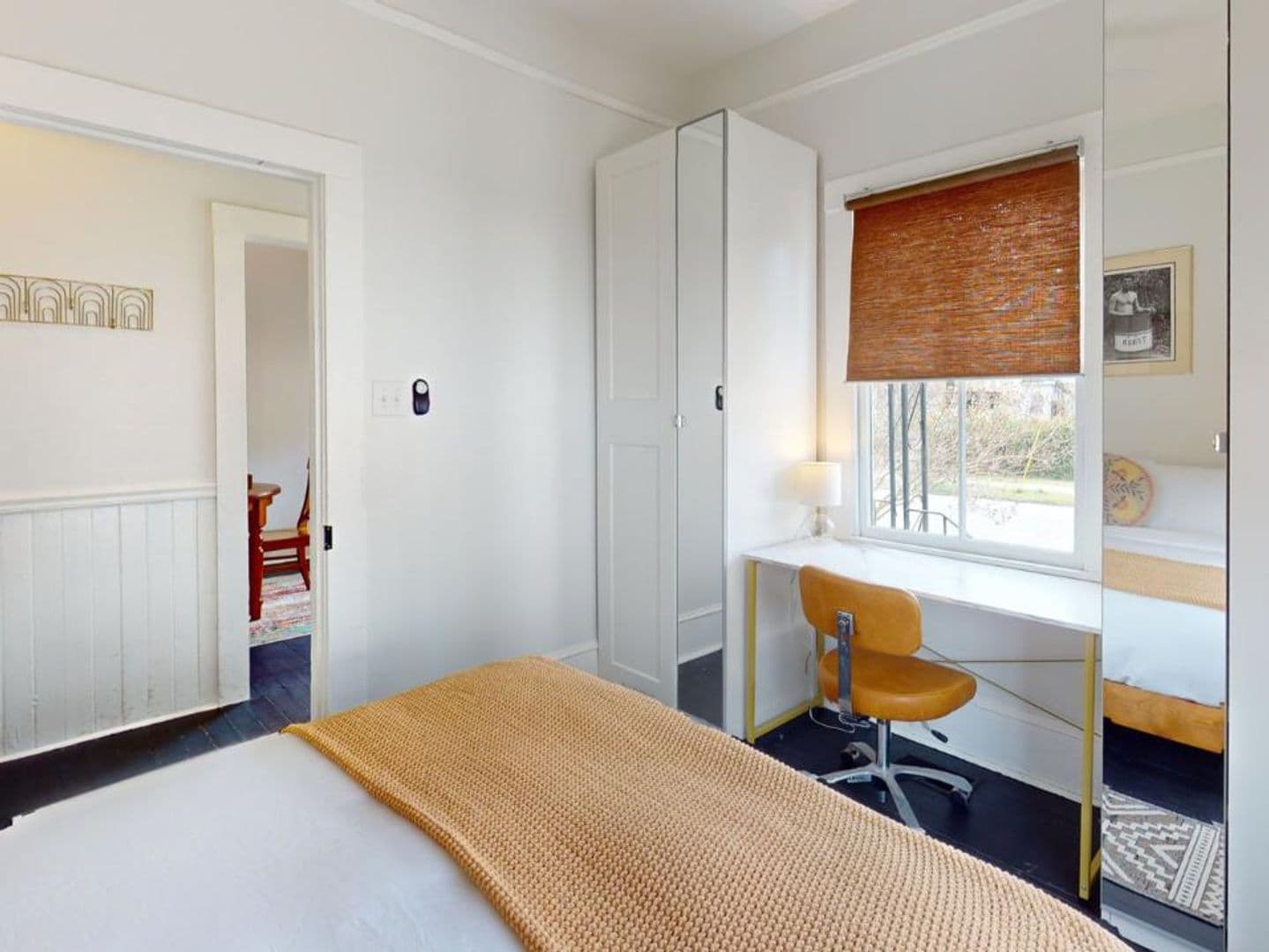 Savannah House: 1512 Barnard Street