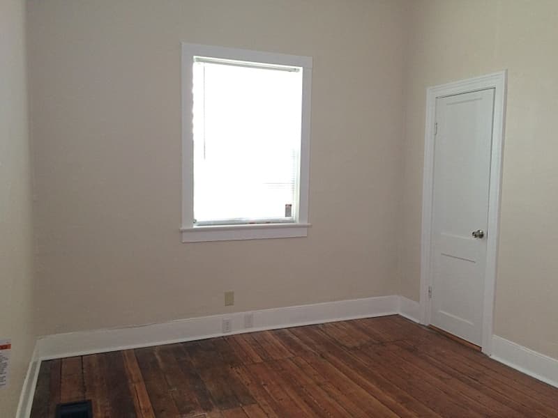 Charleston Apartment: 35 Vanderhorst Street