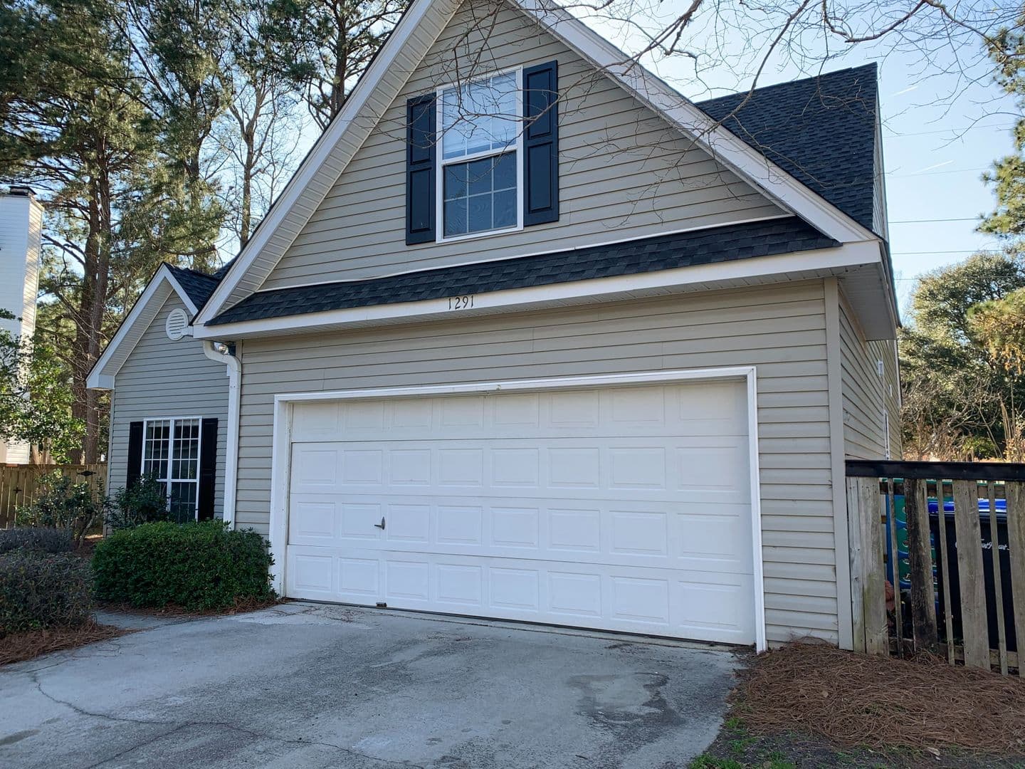 Mt Pleasant House: 1291 Worthy Ct