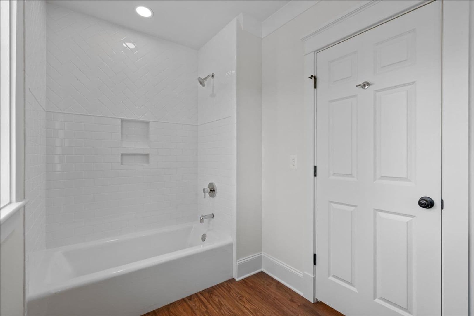 Charleston Condo: 90 Farmfield Avenue