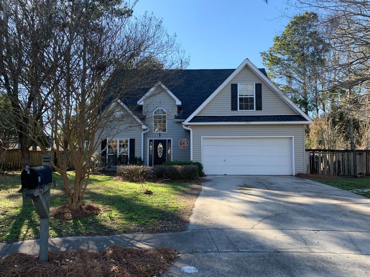 Mt Pleasant House: 1291 Worthy Ct