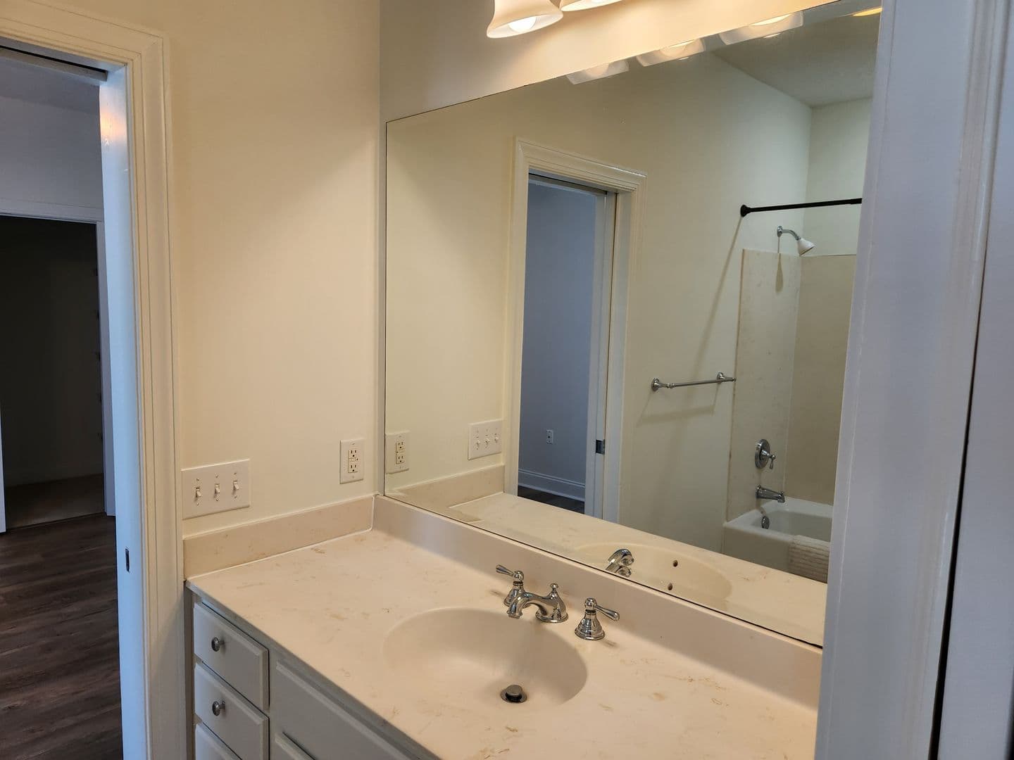 Savannah Condo: 411 Southbridge
