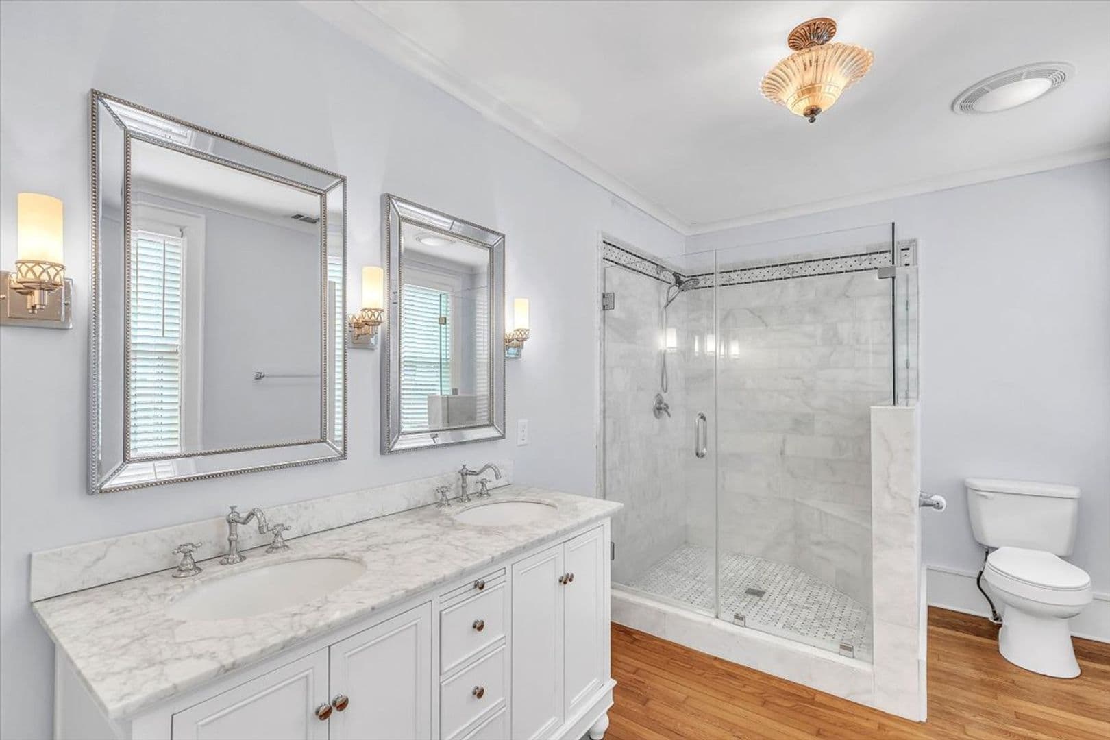 Savannah House: 331 E 54th Street