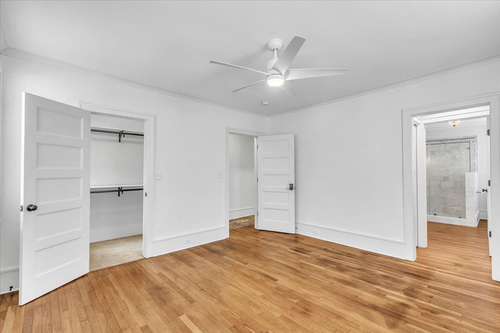 Savannah House: 331 E 54th Street