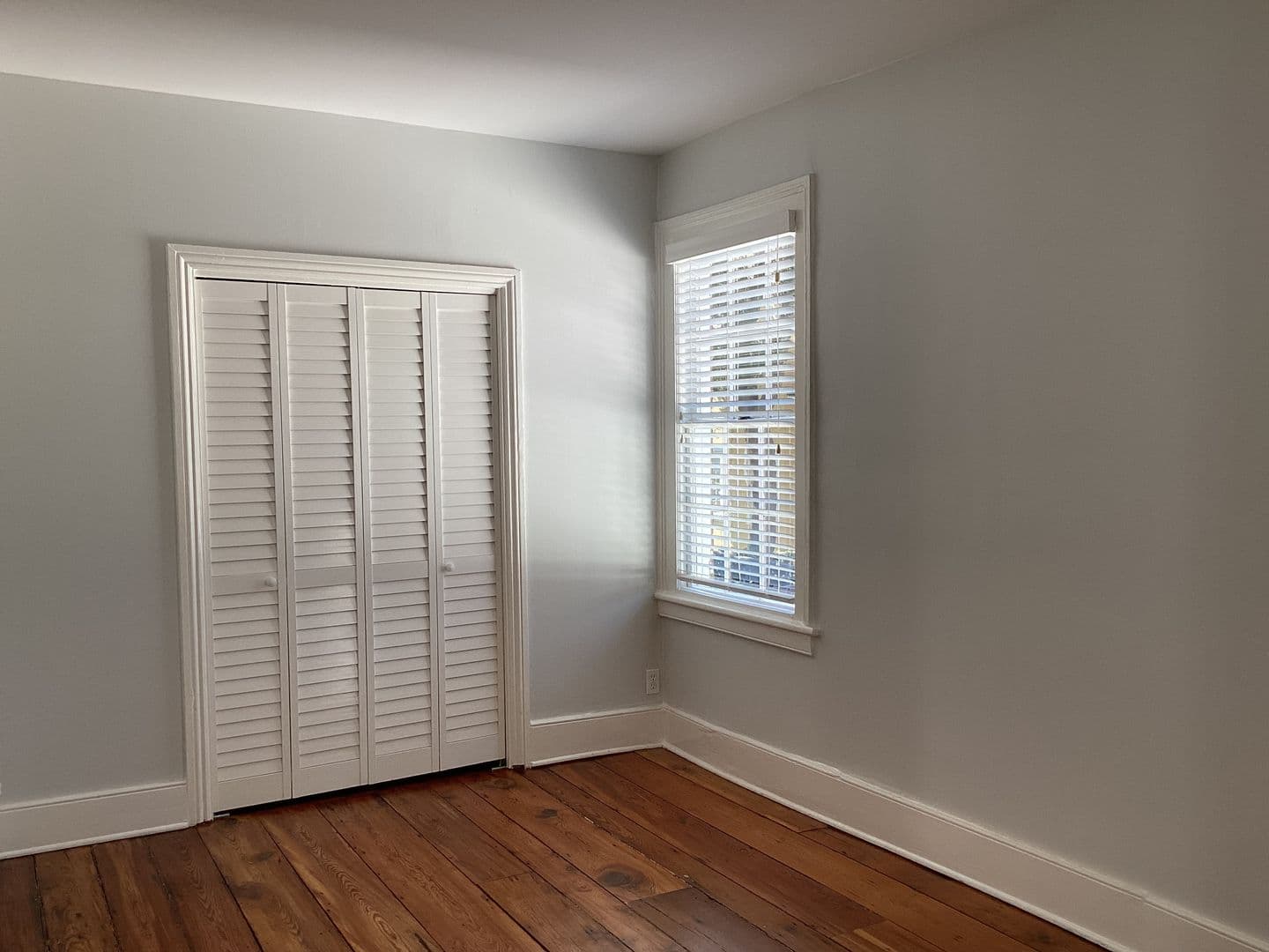 Savannah House: 509 Howard Street