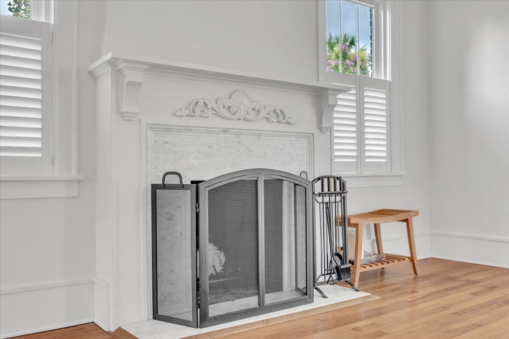Savannah House: 331 E 54th Street
