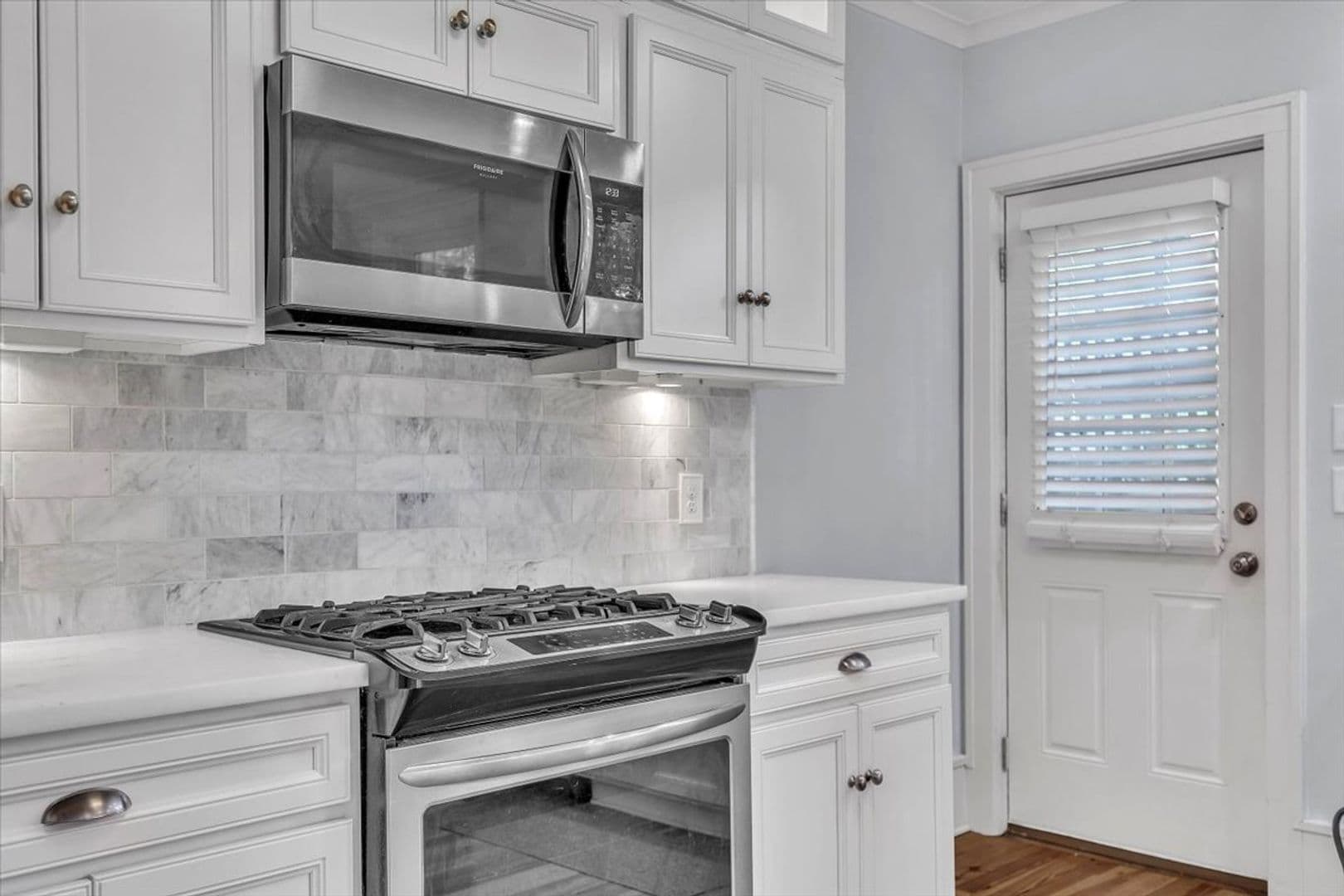 Savannah House: 331 E 54th Street