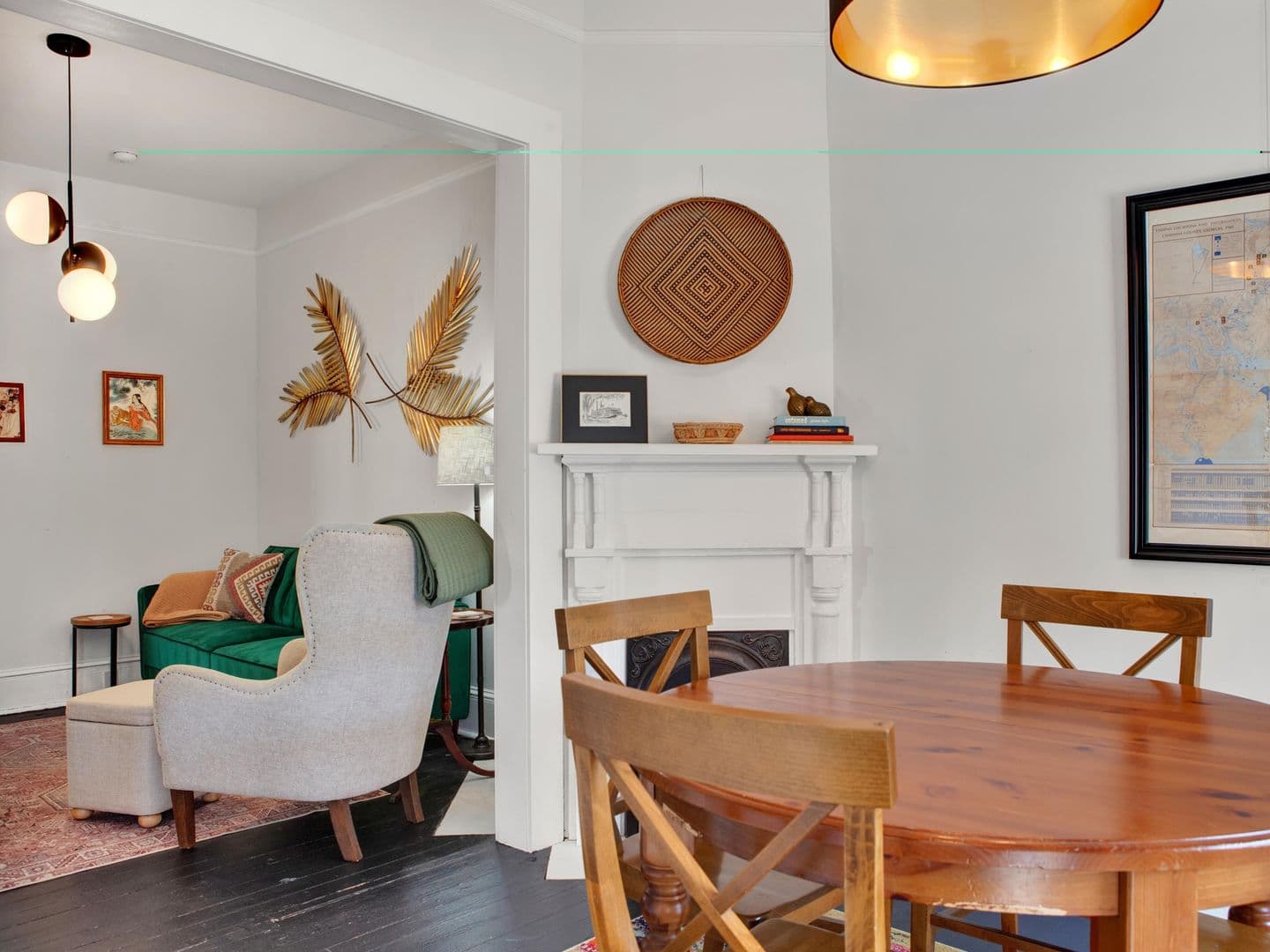 Savannah House: 1512 Barnard Street