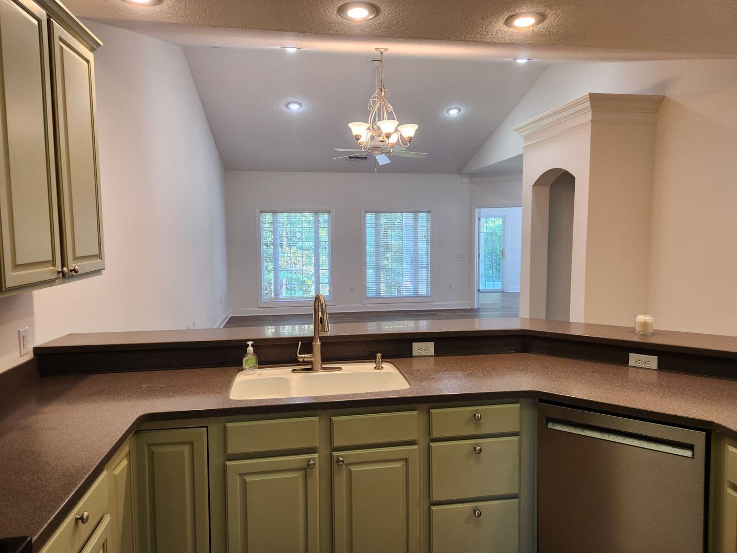 Savannah Condo: 411 Southbridge