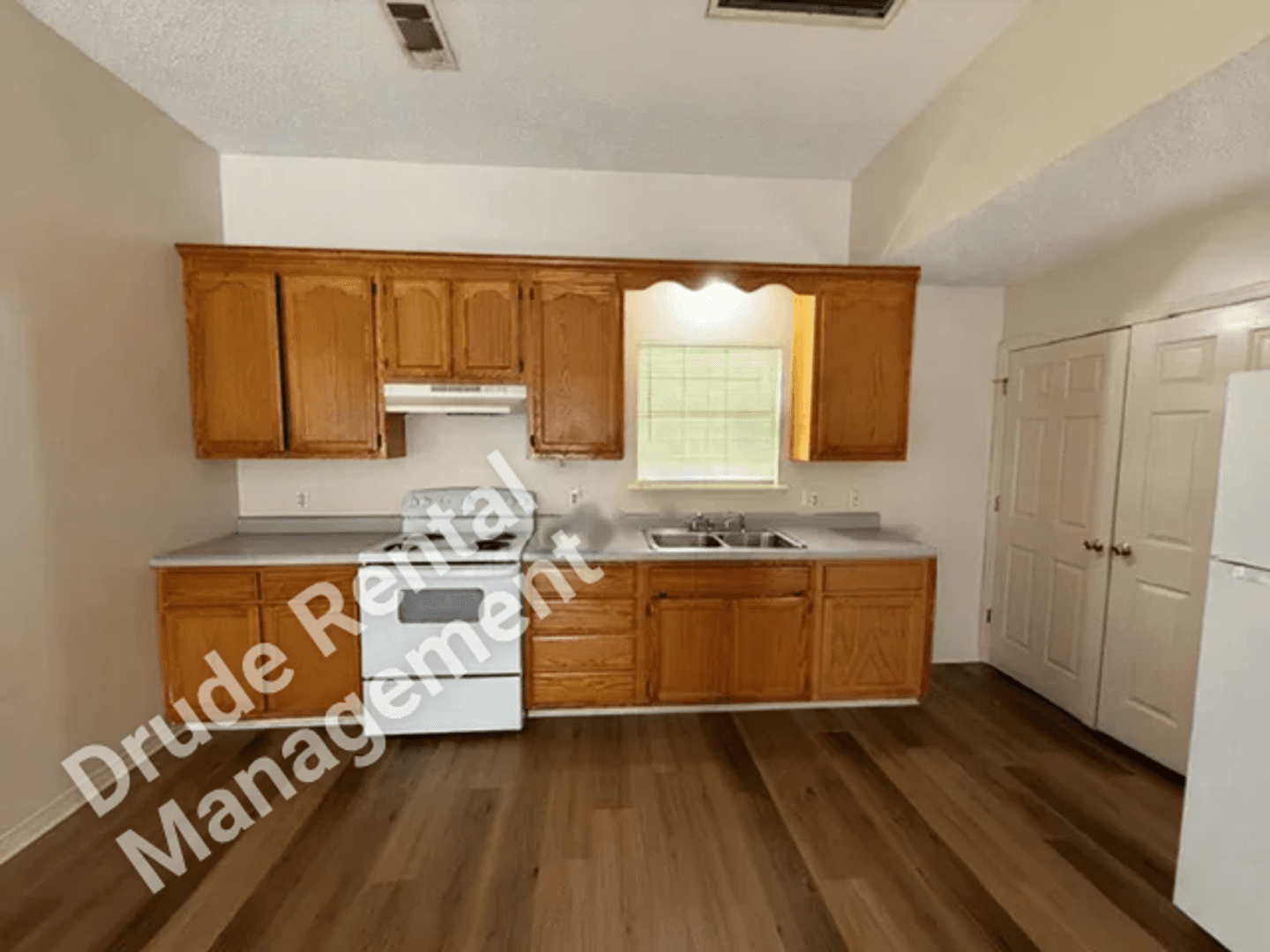 Ponchatoula Apartment: 41459 S. Range Rd.