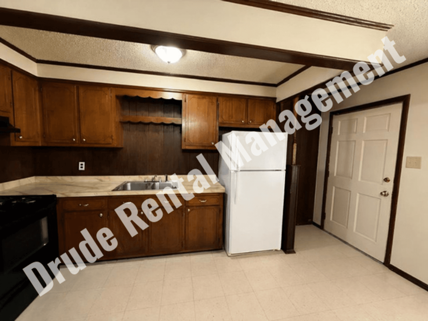 Hammond Apartment: 42185 Deborah Drive