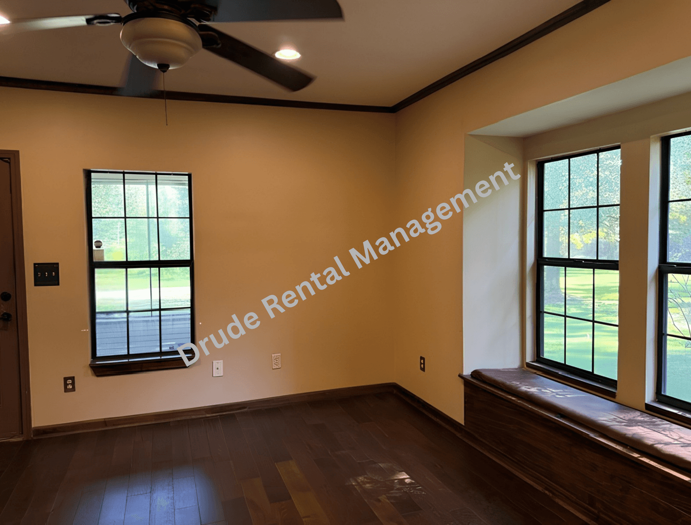 Ponchatoula House: 39649 School Section Road