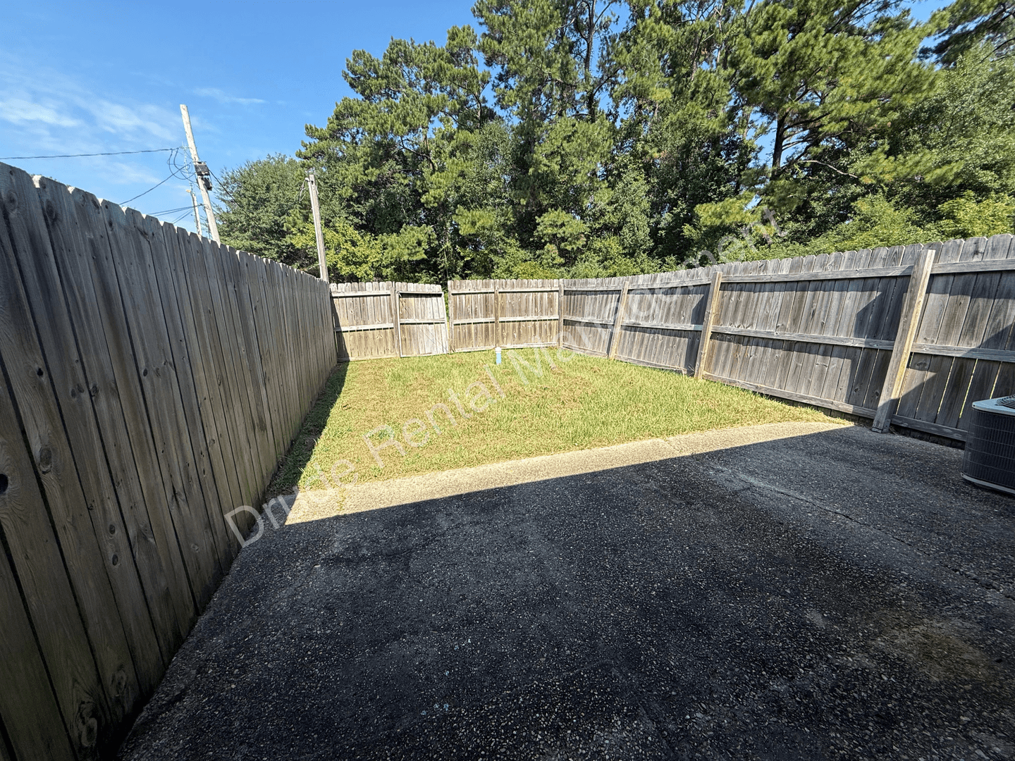Hammond Apartment: 12461 Wardline Road
