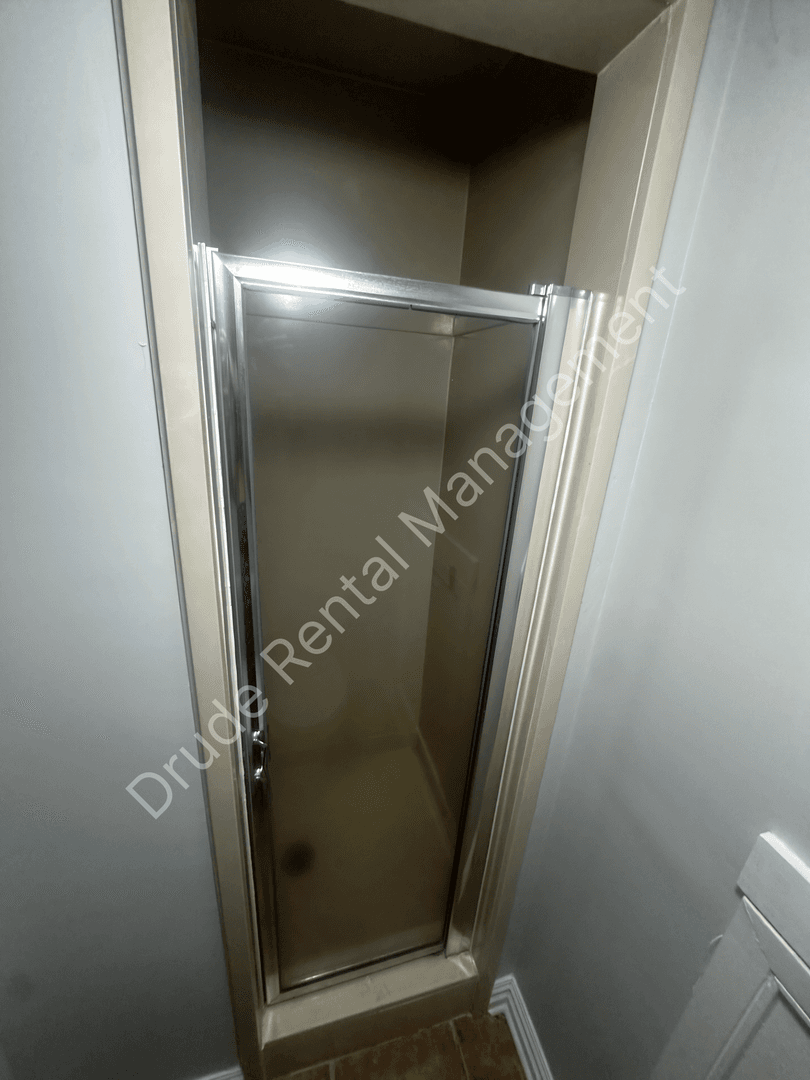 Madisonville House: 65 Rue Du Sud