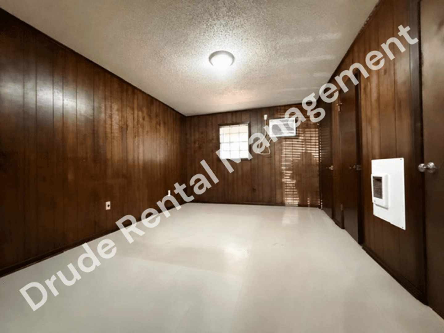 Hammond Apartment: 42185 Deborah Drive