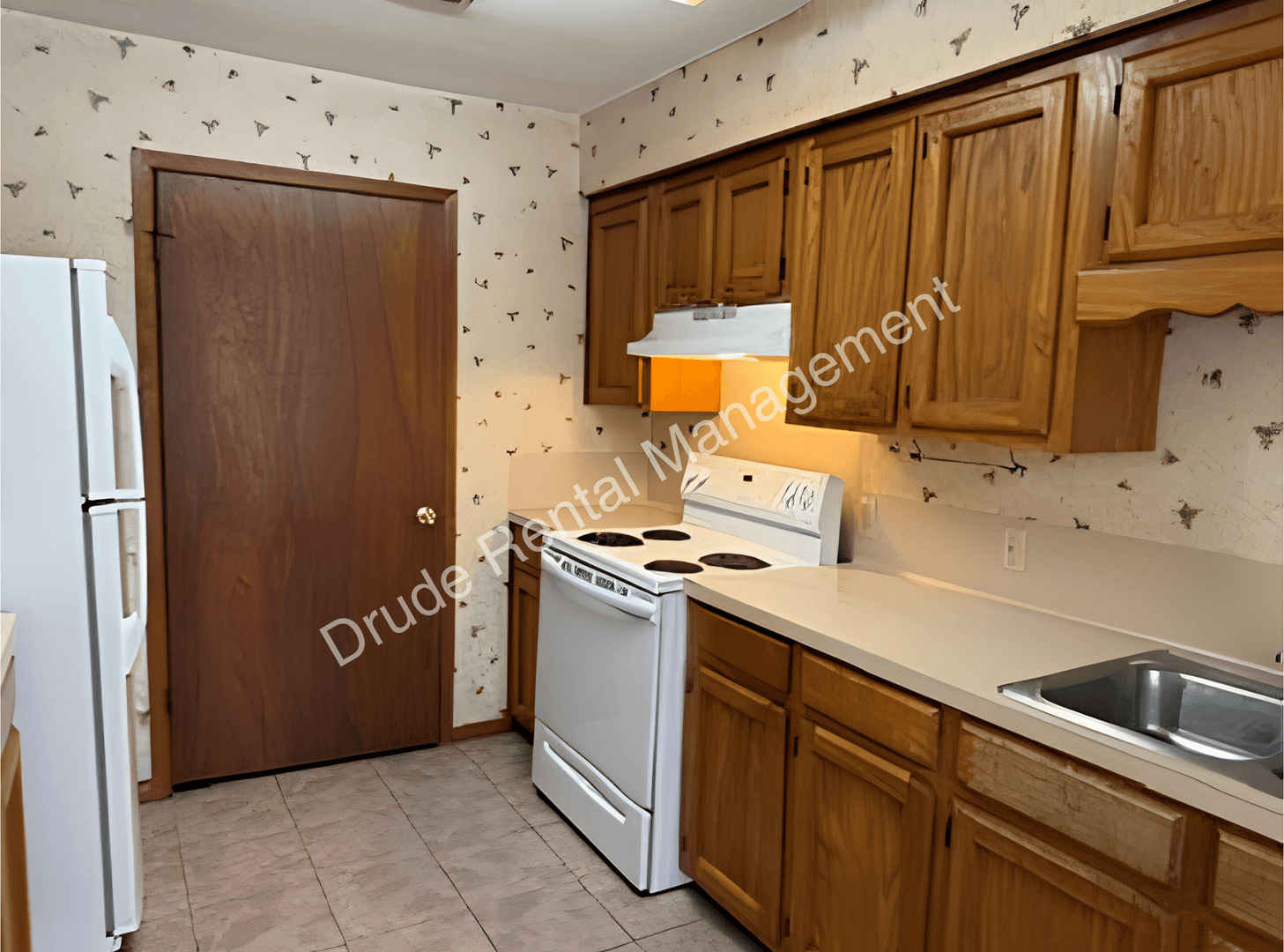 Hammond Apartment: 610 Old Covington Hwy.