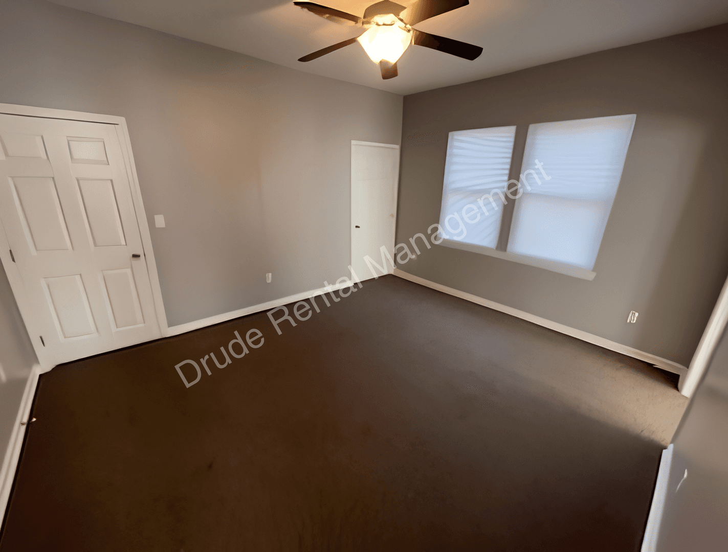 Hammond House: 809 E Thomas Street
