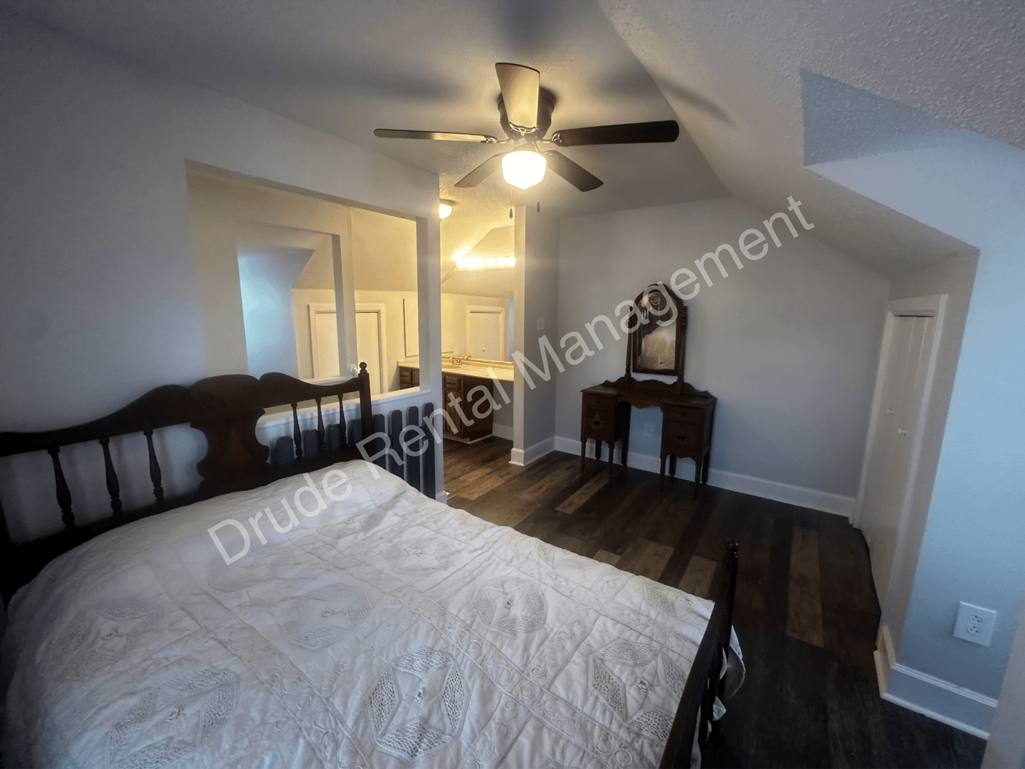 Madisonville House: 65 Rue Du Sud
