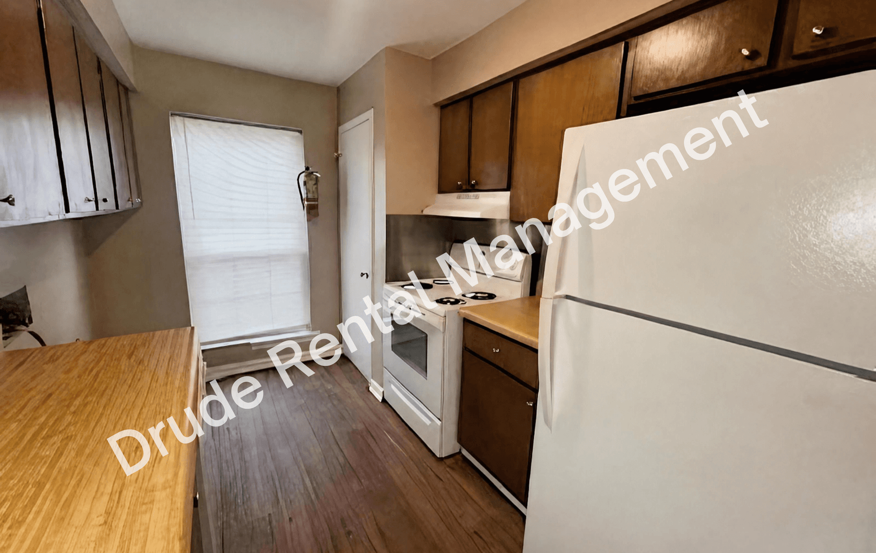 Hammond Apartment: 44051 Stein Road