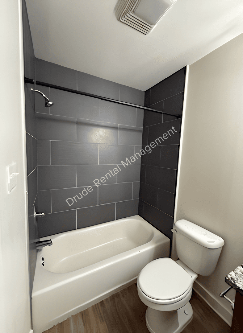 Hammond Apartment: Sciara Lane