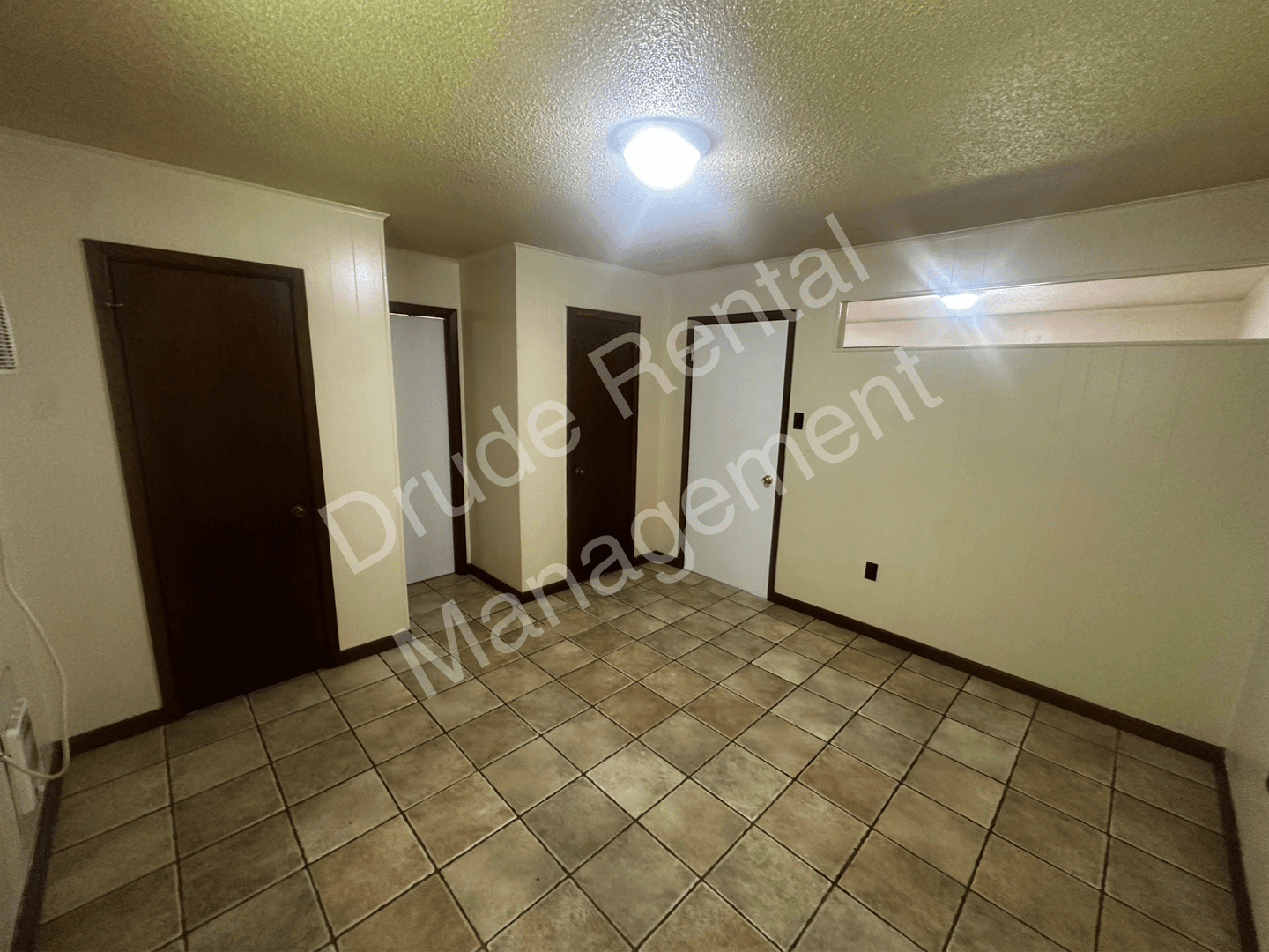 Hammond Apartment: 42219 W. Yellow Water Rd.