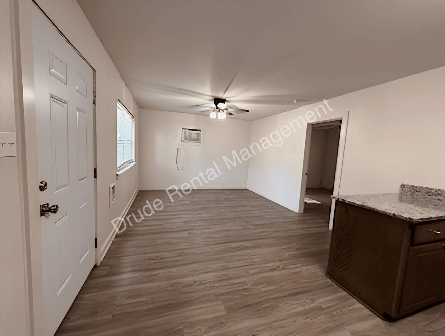 Hammond Apartment: Sciara Lane