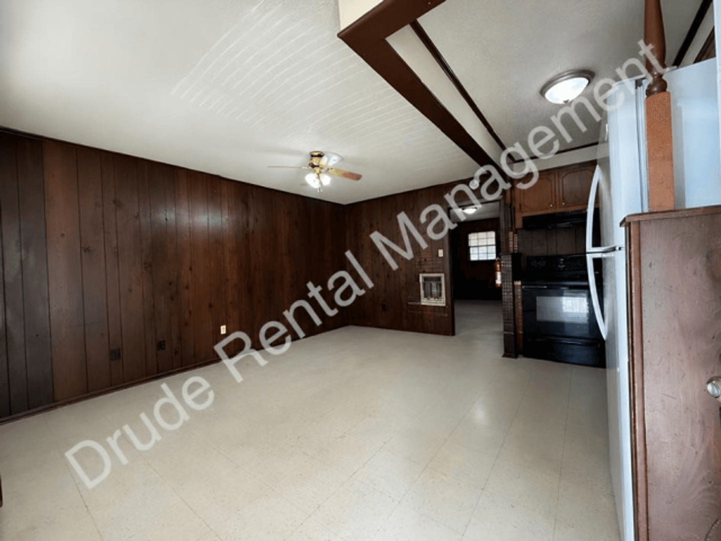 Hammond Apartment: 42185 Deborah Drive