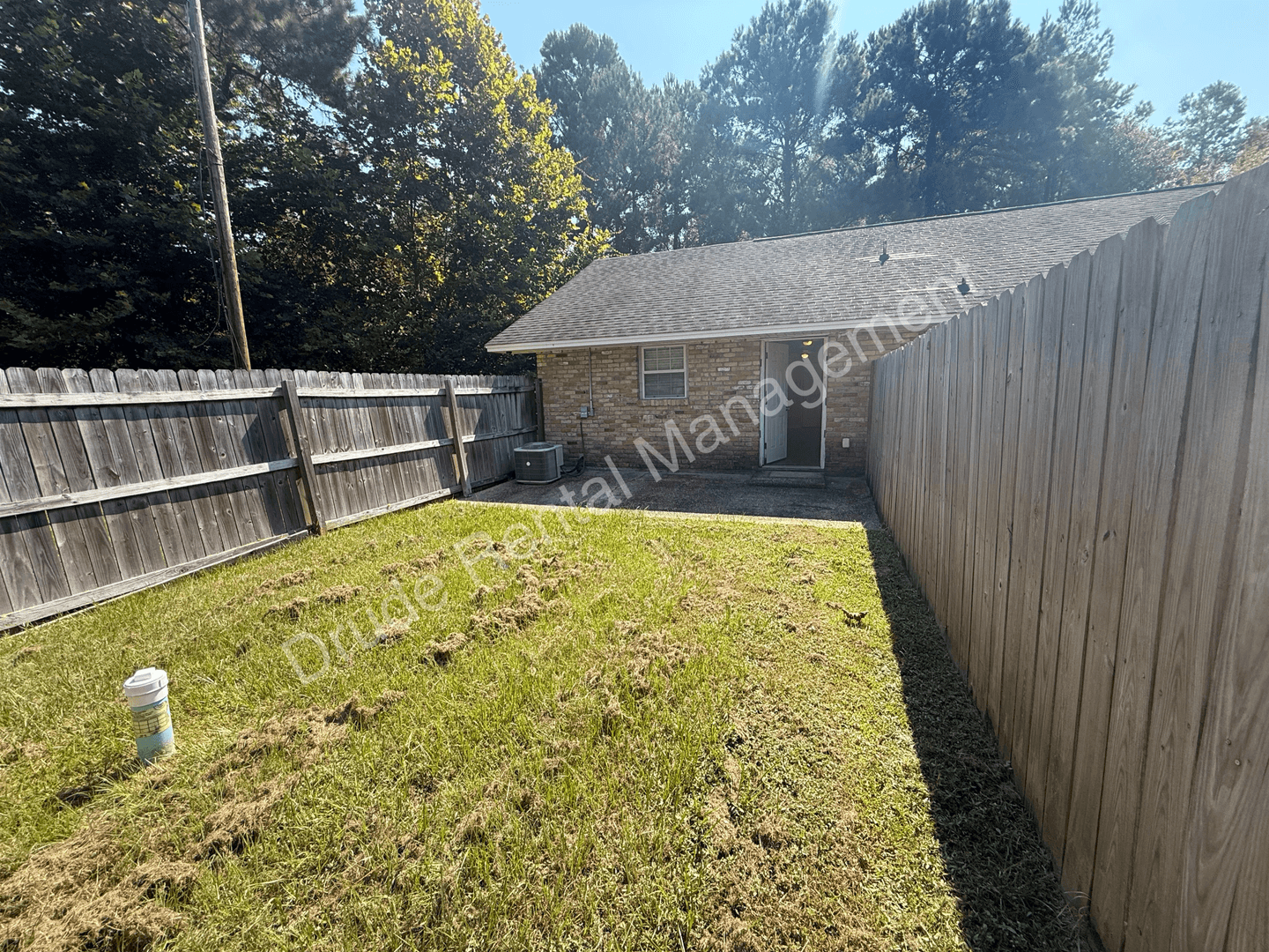 Hammond Apartment: 12461 Wardline Road