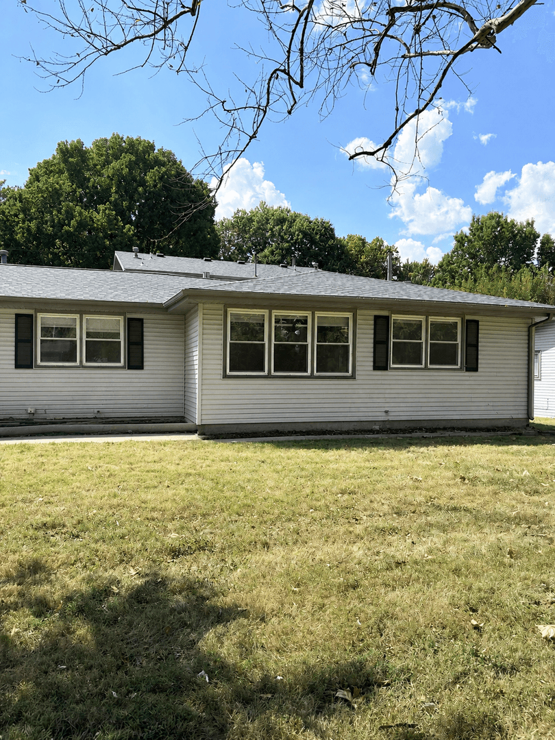 Springfield House: 521-A N. Oak Grove - 521-A N. Oak Grove, Springfield, MO.  65802