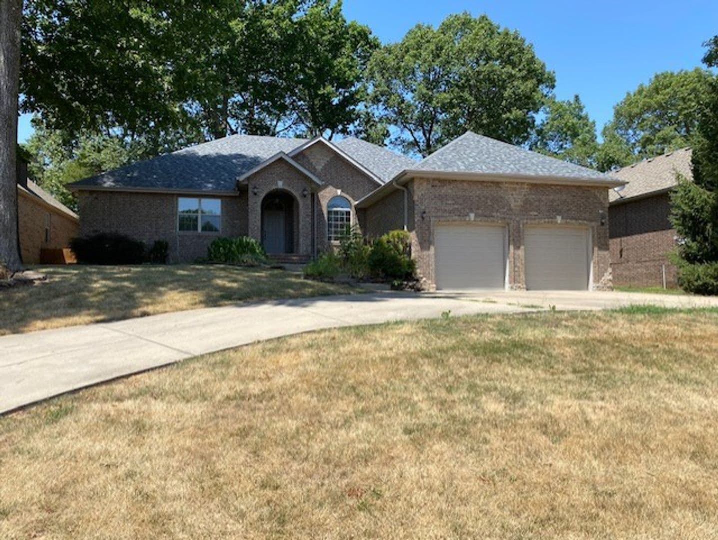 Springfield House: 5117 S. Nettleton Avenue