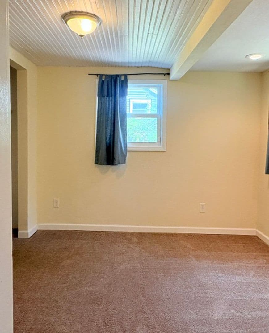 Springfield House: 1444 N. Sherman Avenue