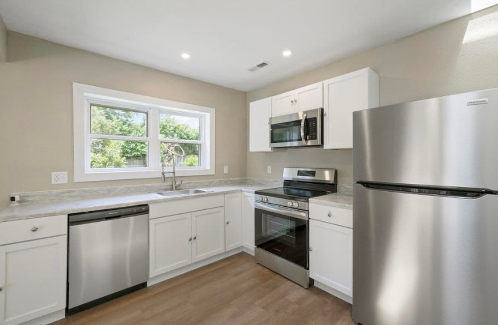 Springfield House: 2719 West Madison Street